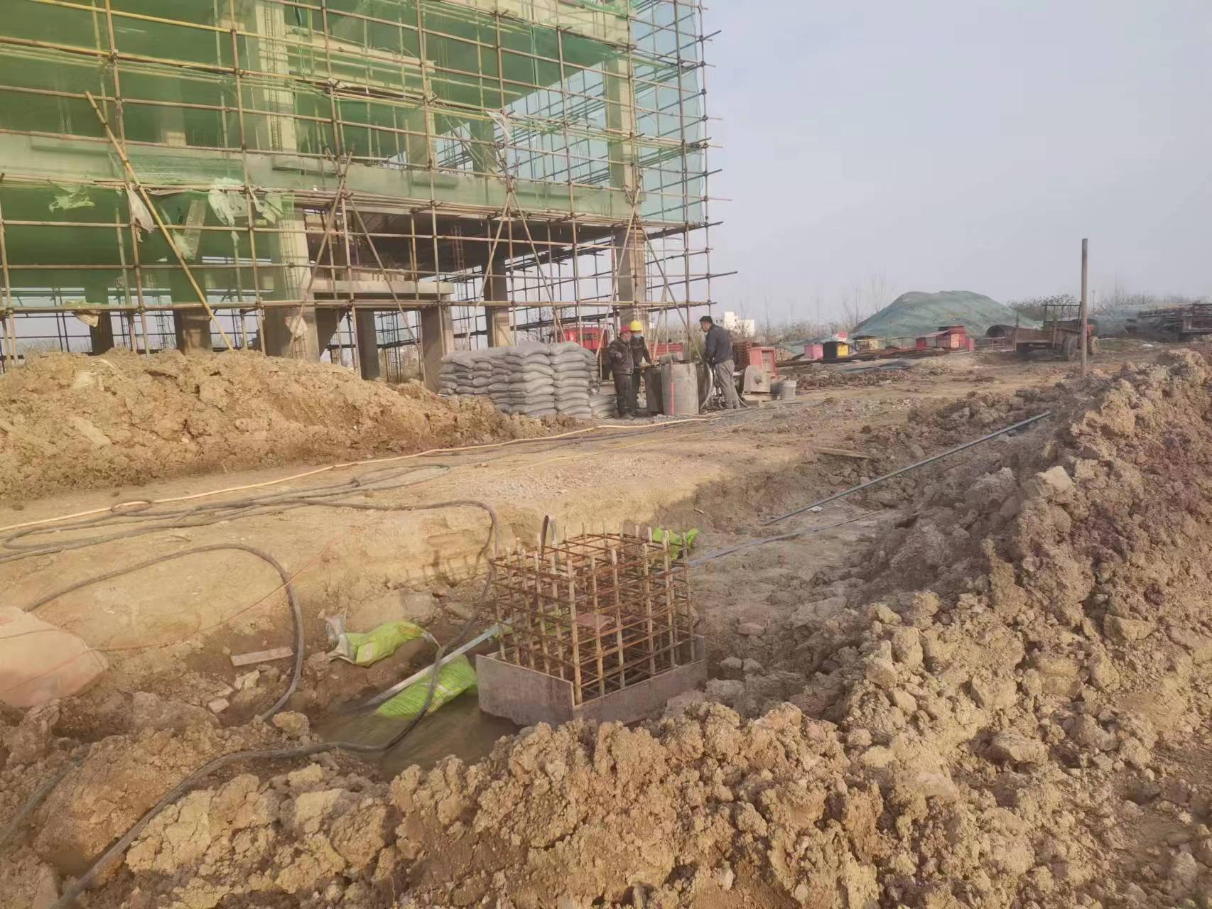 林甸当桥梁出现裂缝的时候应该及时加固修补